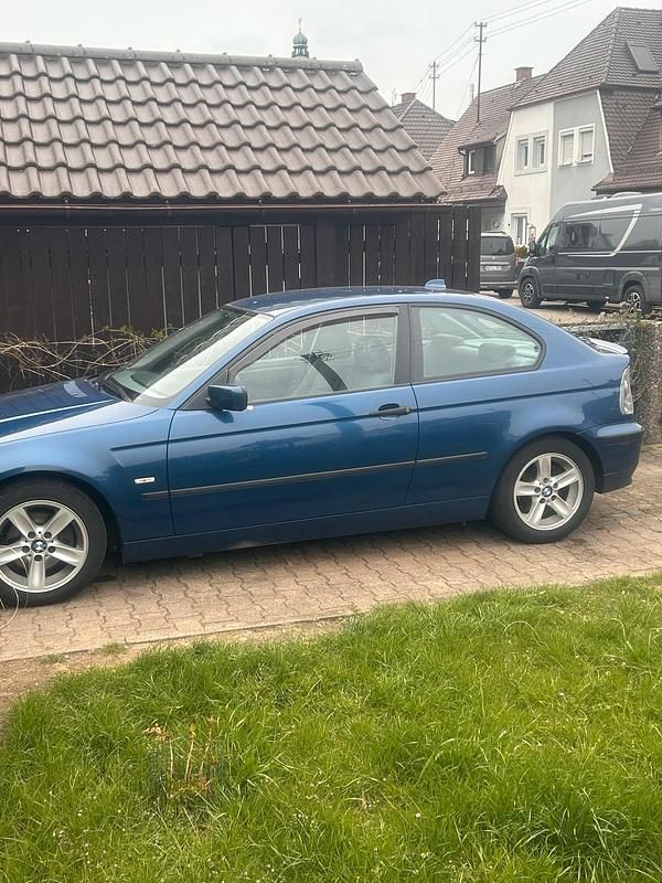 Gebraucht BMW 316 2002 Blau Coupé