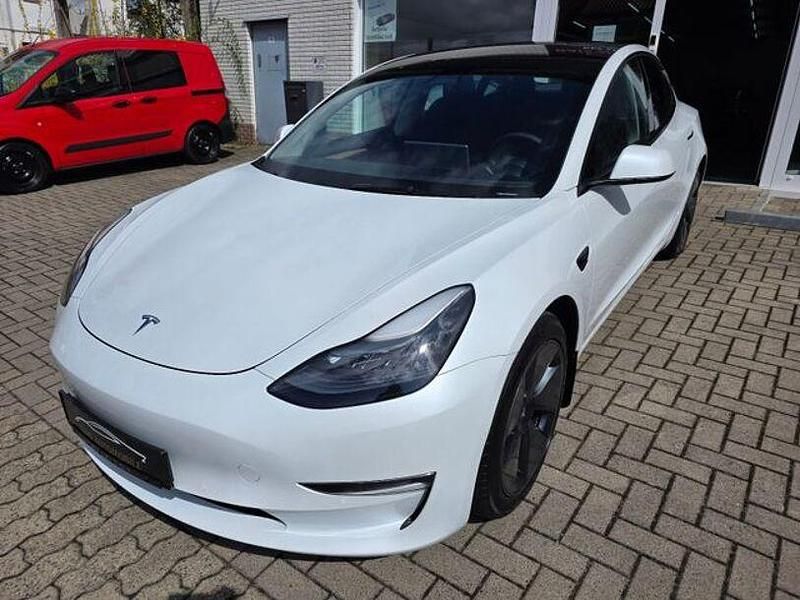 Gebraucht Tesla Model 3 RWD 366 kW (498 PS) 2021 Weiß Limousine