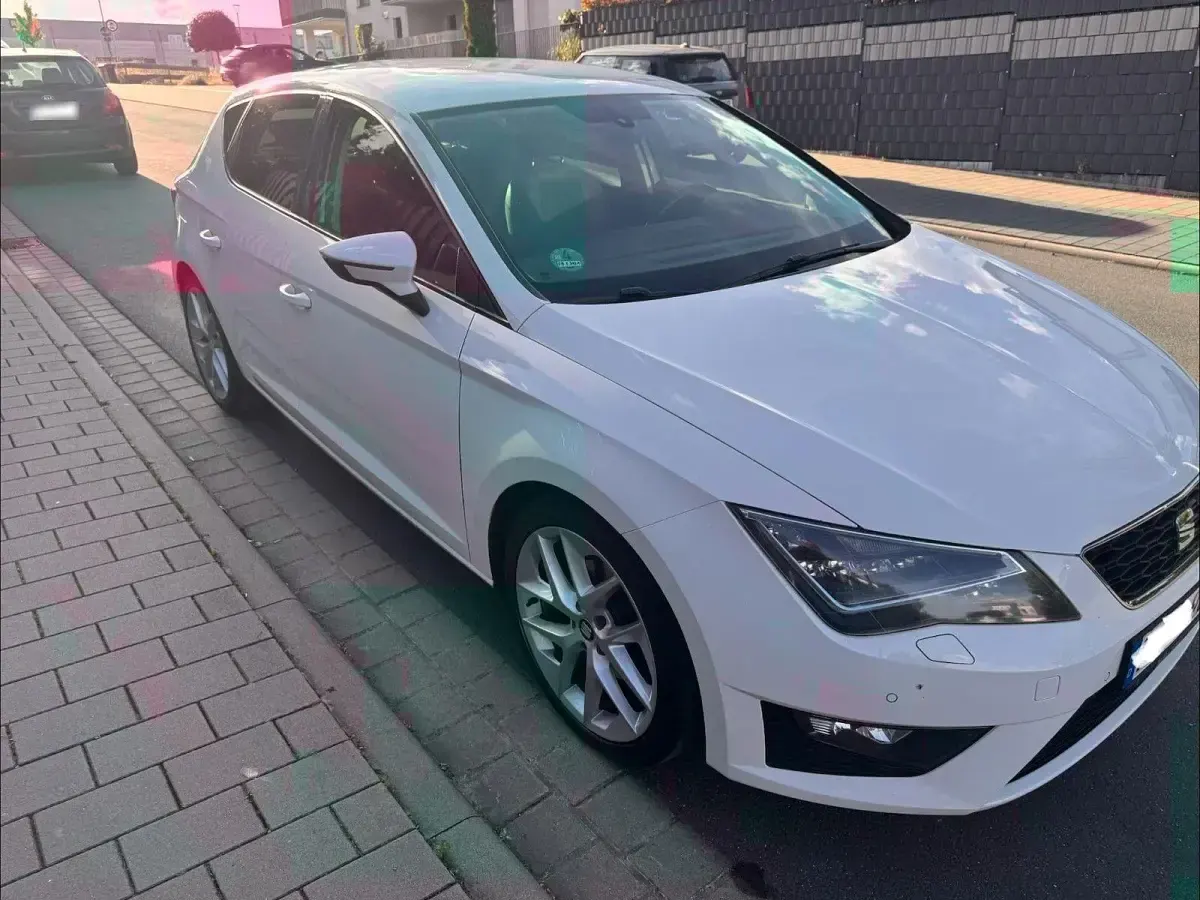 Gebraucht Seat Leon FR 150 PS (110 kW) 2016 Weiß Limousine