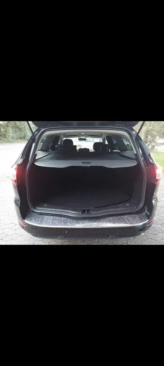 Używany Ford Mondeo Titanium 163 KM (119 kW) 2012 Czarny Kombi