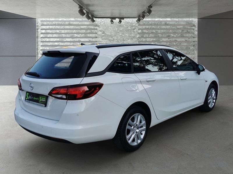 Gebraucht Opel Astra Edition 110 PS (80 kW) 2020 Schneeweiss/summitwhite/arctic Kombi