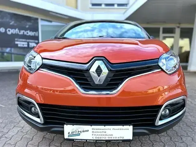 Gebraucht Renault Captur 118 PS (86 kW) 2016 Orange SUV