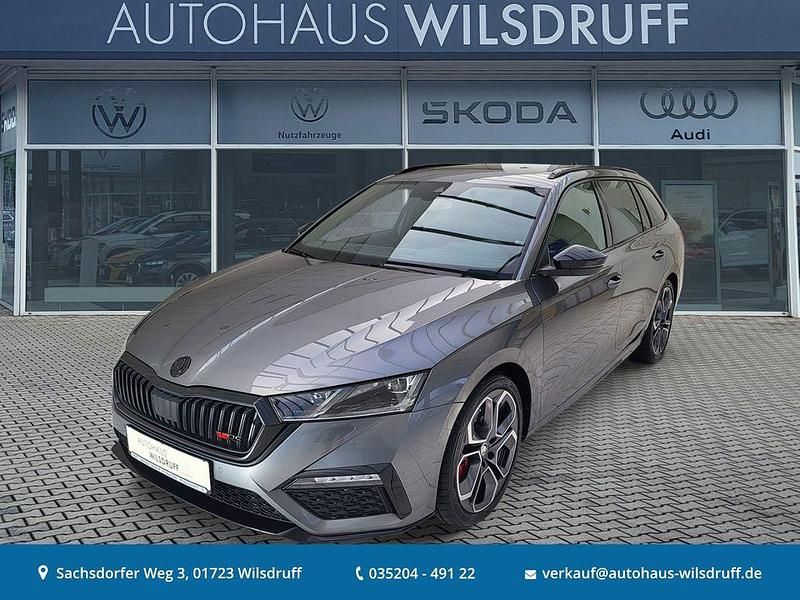 Graphite grau metallic (metallic) Gebraucht 2023 Skoda Octavia RS Kombi | 37.390 € (Etwas zu teuer) - Bild 1/4