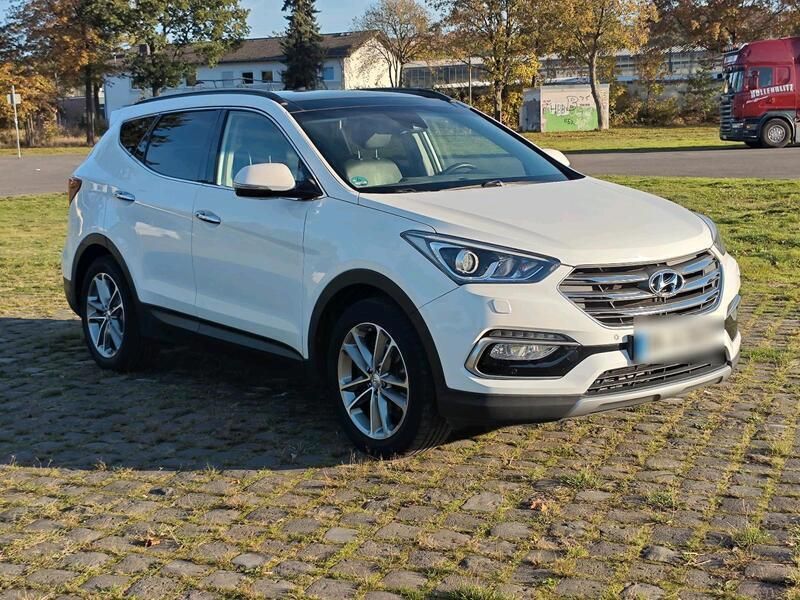 Weiß Gebraucht 2016 Hyundai Santa Fe Premium SUV | 18.800 € (Guter Preis) - Bild 1/4