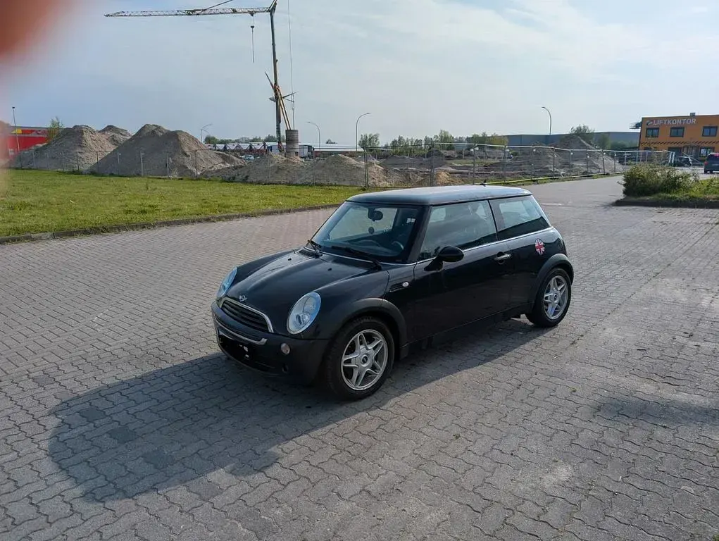 Gebraucht Mini ONE 90 PS (66 kW) 2006 Schwarz Kleinwagen