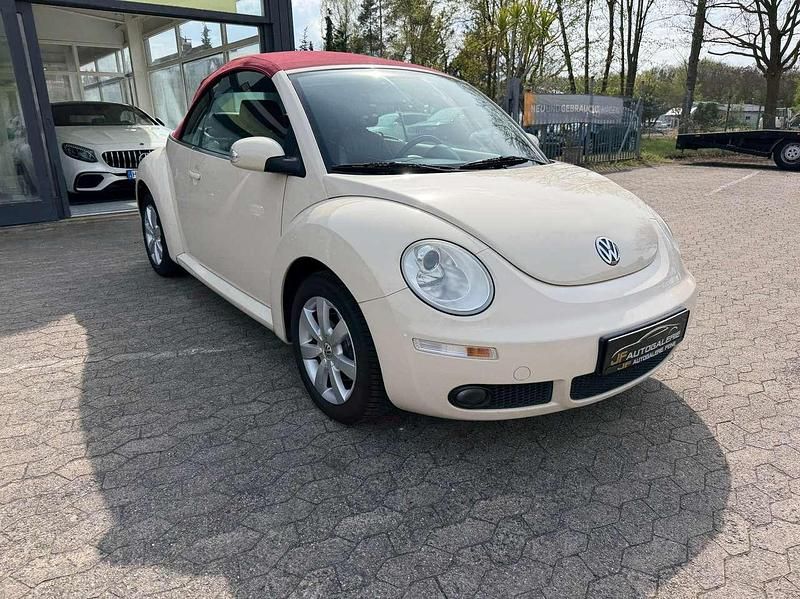 Gebraucht VW New Beetle 116 PS (85 kW) 2007 Harvest moonbeige Kleinwagen
