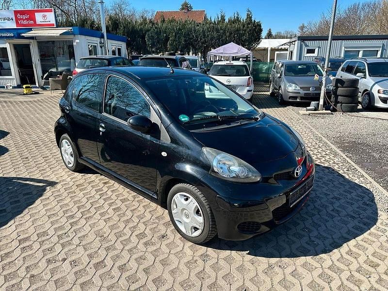 Schwarz Gebraucht 2009 Toyota Aygo Cool Kleinwagen | 1.950 € (Superpreis) - Bild 1/4