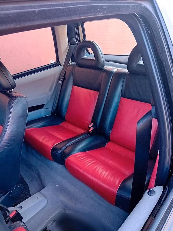 Gebraucht VW Lupo 60 PS (44 kW) 1999 Schwarz Kleinwagen