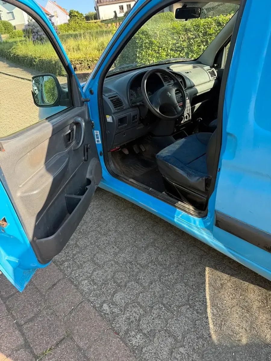 Occasion Peugeot Partner 75 ch (55 kW) 2001 Monospace