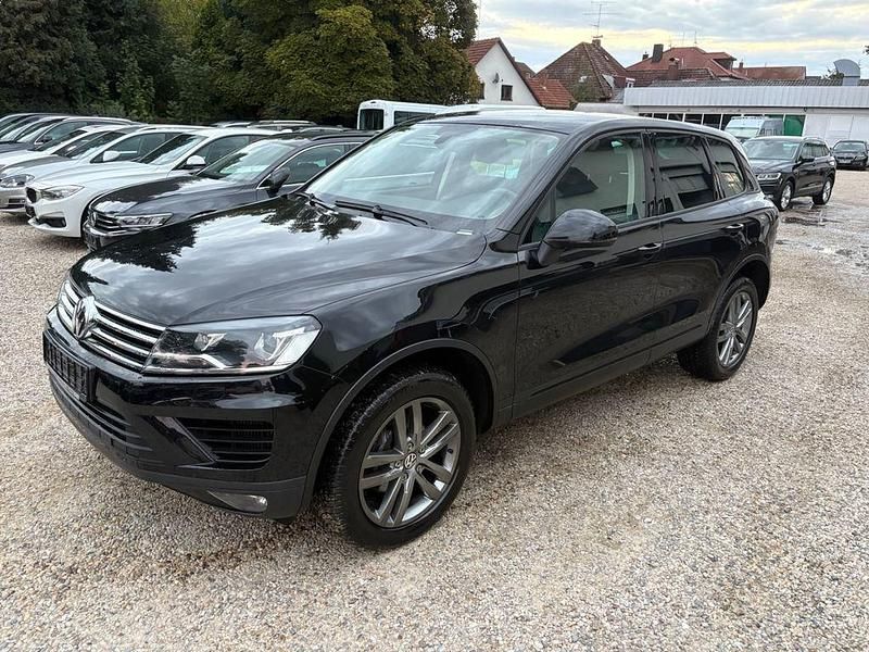 Schwarz Gebraucht 2016 VW Touareg SUV | 20.990 € (Superpreis) - Bild 1/4
