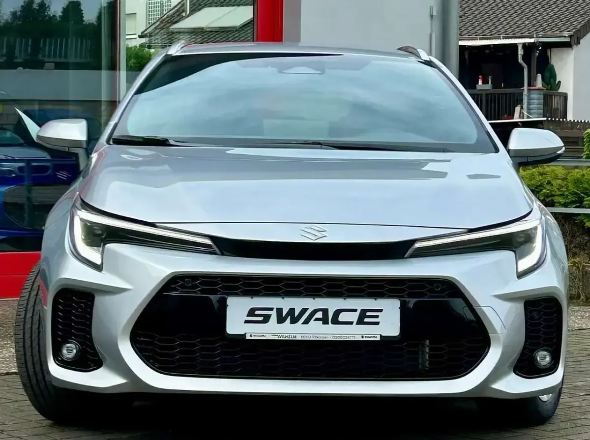Neu Suzuki Swace Comfort+ 140 PS (102 kW) 2026 Silver metallic Kombi