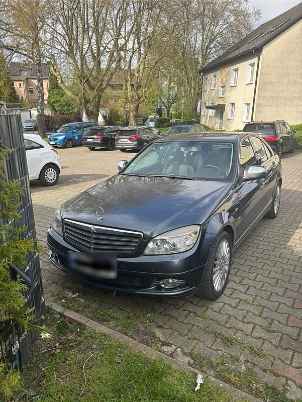 Gebraucht Mercedes C220 170 PS (125 kW) 2008 Silber Limousine