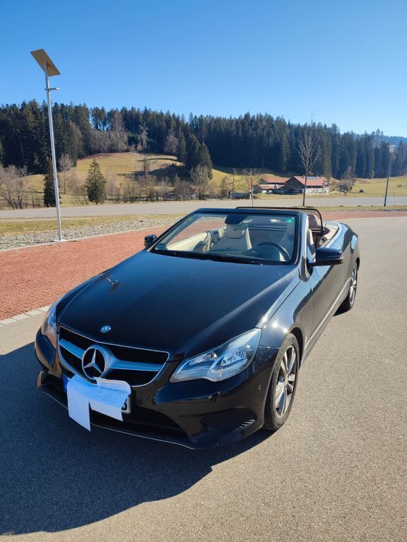 Schwarz Gebraucht 2015 Mercedes E220 Cabrio | 19.990 € (Teuer) - Bild 1/4