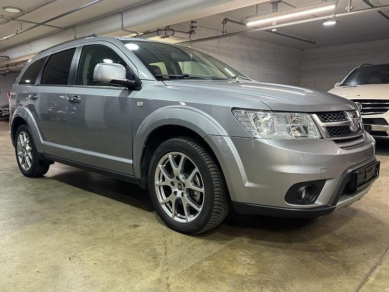 Gebraucht Fiat Freemont 170 PS (125 kW) 2016 Grau SUV