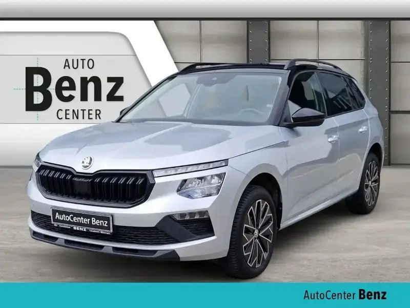 Silber Gebraucht 2024 Skoda Kamiq Selection SUV | 23.590 € (Fairer Preis) - Bild 1/4