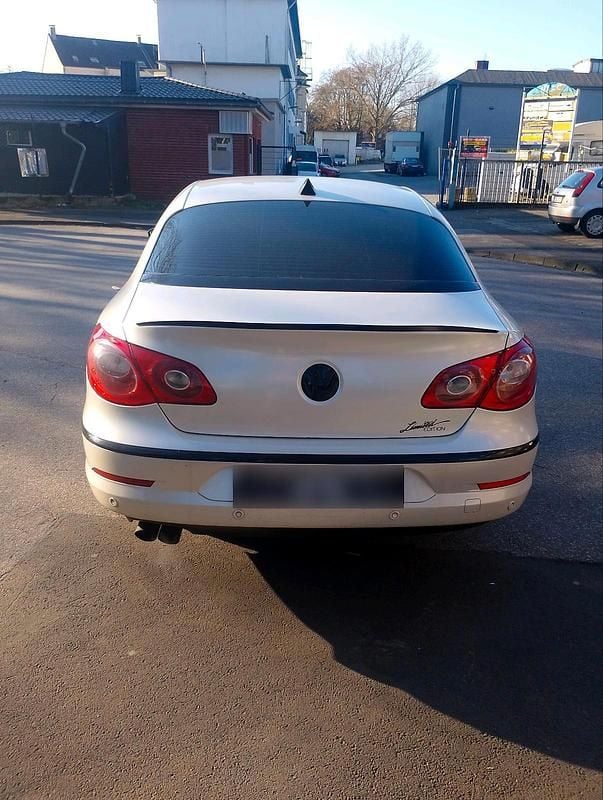 Gebraucht VW CC 200 PS (147 kW) 2008 Weiß Limousine