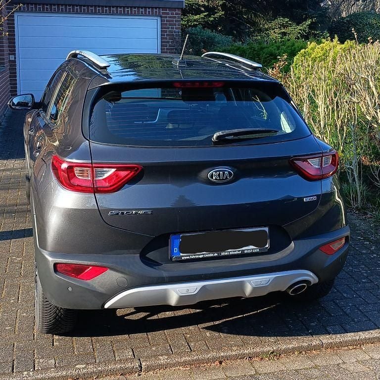 Gebraucht Kia Stonic 120 PS (88 kW) 2020 Grau SUV