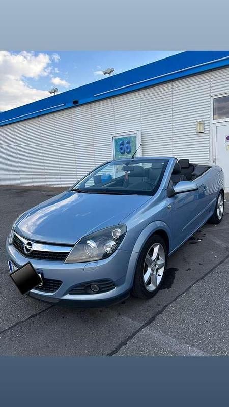 Blau Gebraucht 2006 Opel Astra Cabriolet Cosmo Cabrio | 4.500 € (Etwas zu teuer) - Bild 1/4