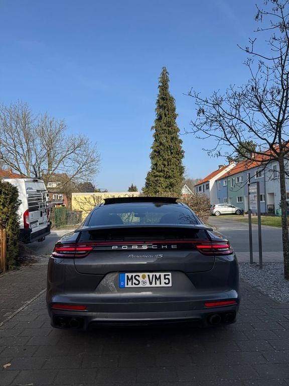 Gebraucht Porsche Panamera 4S Chrono 421 PS (309 kW) 2017 Grau Limousine