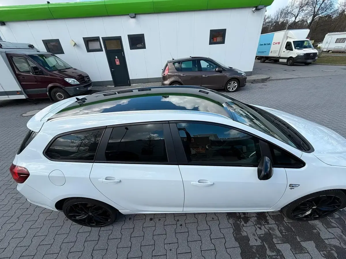 Gebraucht Opel Astra OPC 110 PS (80 kW) 2014 Weiß Kombi