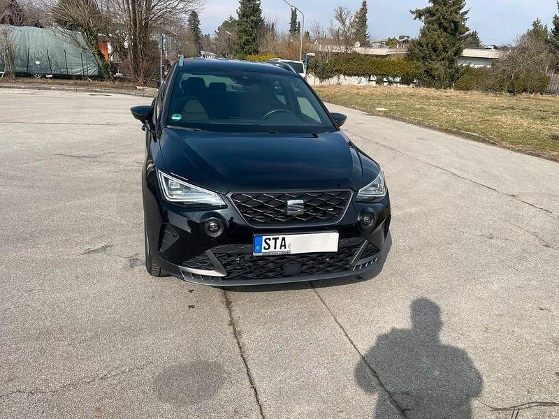 Gebraucht Seat Arona FR 150 PS (110 kW) 2023 Schwarz SUV