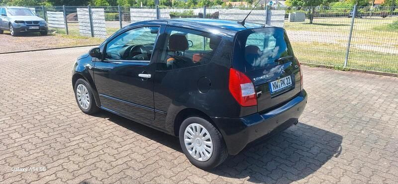 Schwarz Gebraucht 2005 Citroën C2 Kleinwagen | 1.350 € (Etwas zu teuer) - Bild 1/4