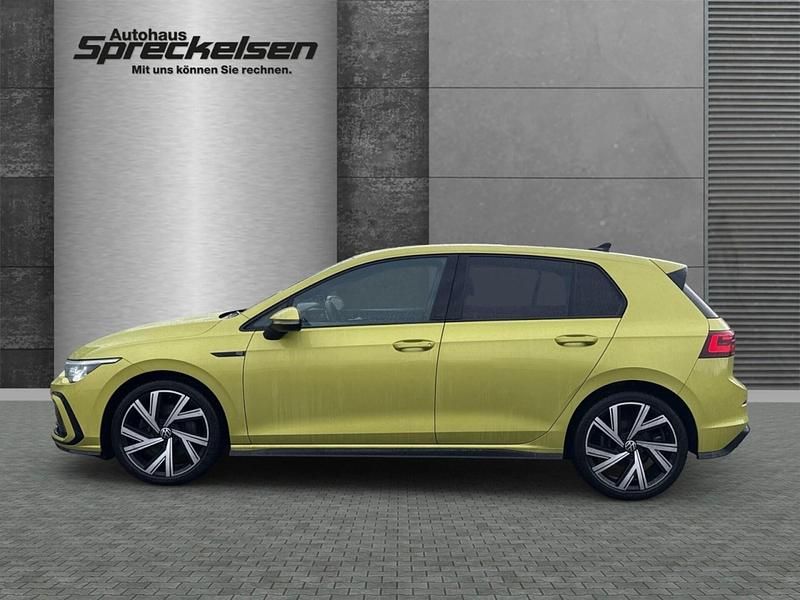 Gebraucht VW Golf VIII R-line Plus 150 PS (110 kW) 2021