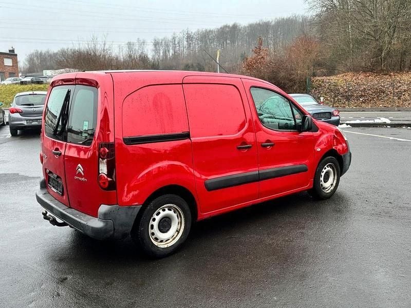 Gebraucht Citroën Berlingo 98 PS (72 kW) 2018 Rot Van / Kleinbus