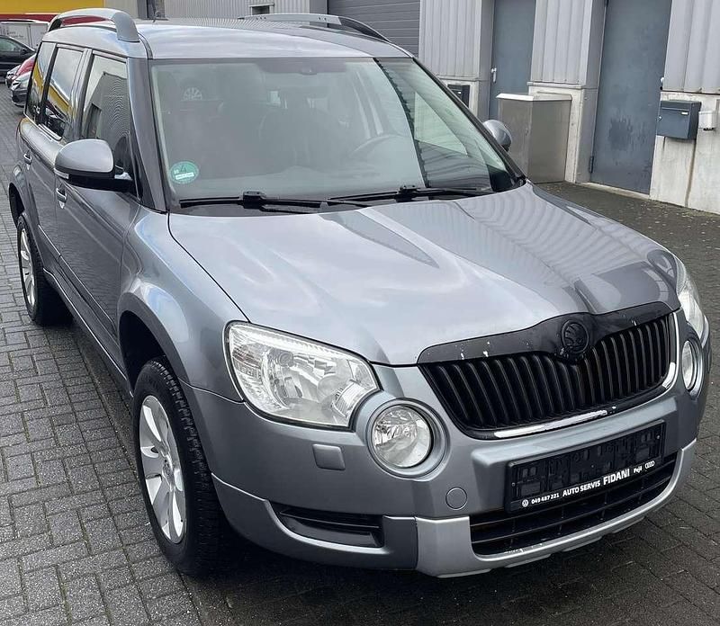 Gebraucht Skoda Yeti 110 PS (80 kW) 2011 Grau SUV
