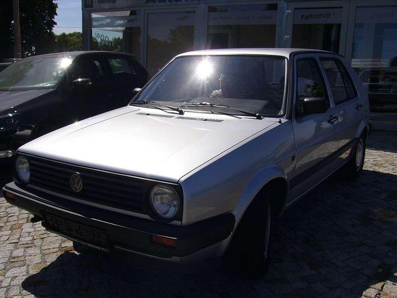 Silber Gebraucht 1990 VW Golf II Limousine | 11.850 € - Bild 1/4