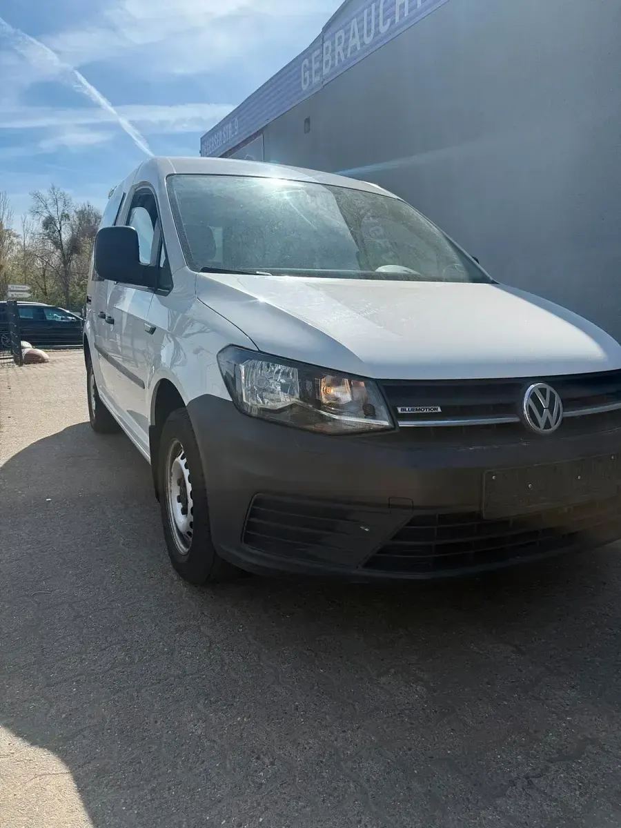 Gebraucht VW Caddy 110 PS (80 kW) 2019 Weiß Van / Kleinbus