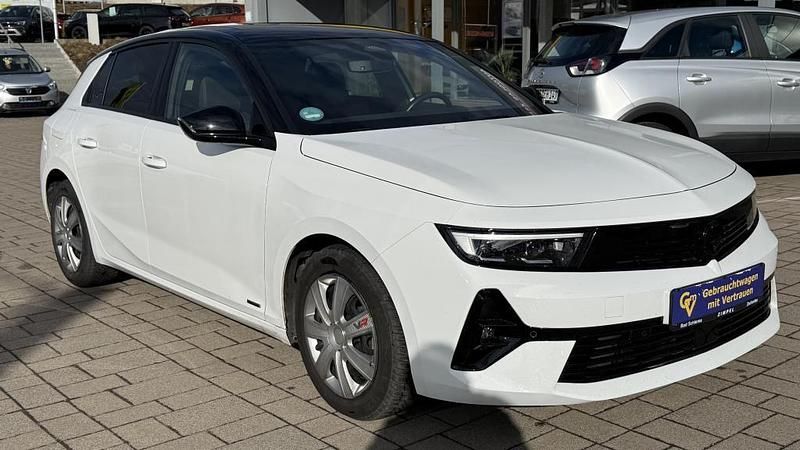 Gebraucht Opel Astra Ultimate 131 PS (96 kW) 2022 Weiß Limousine