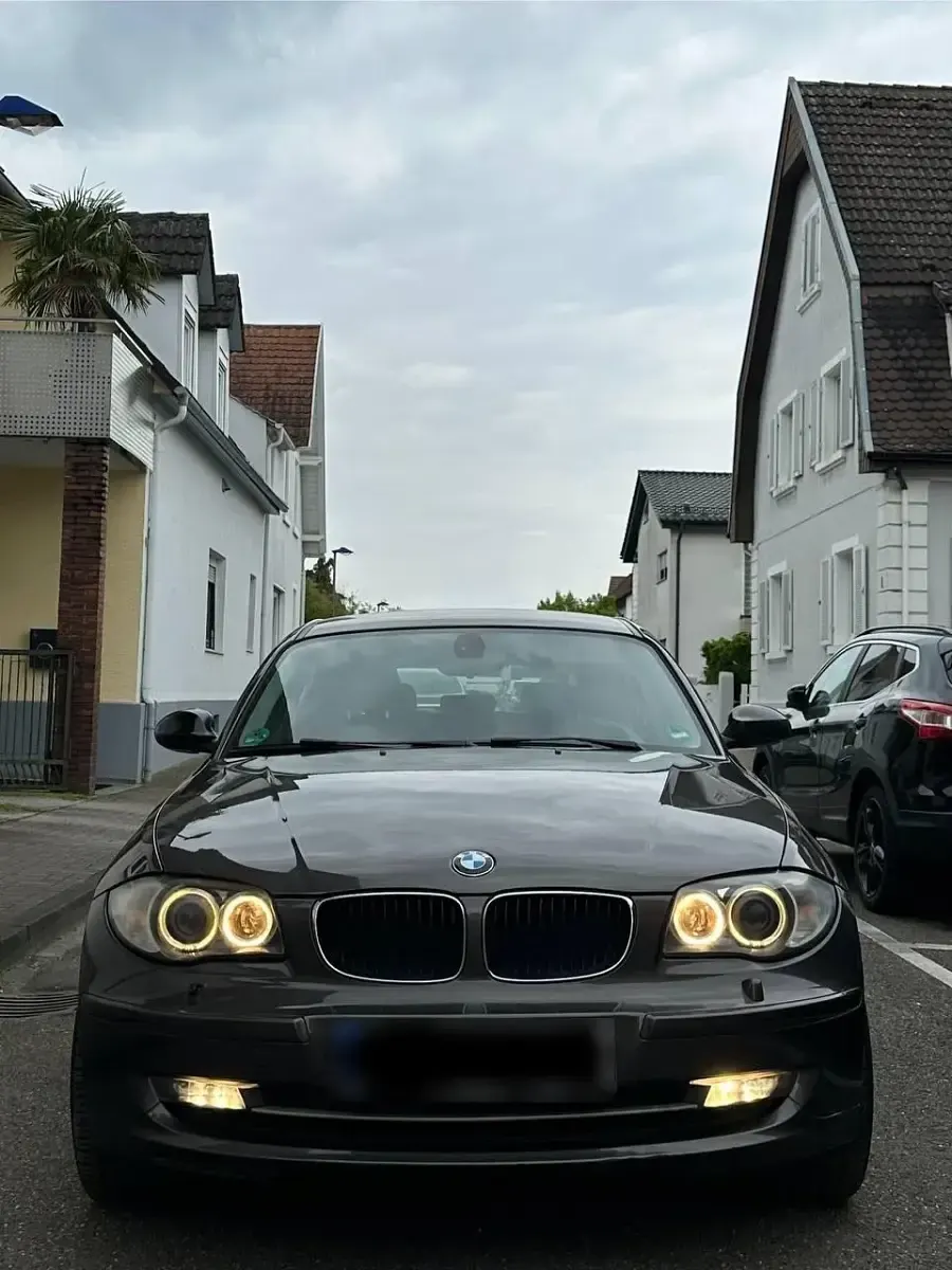 Second-hand BMW 118 143 CP (105 kW) 2009 Hatchback