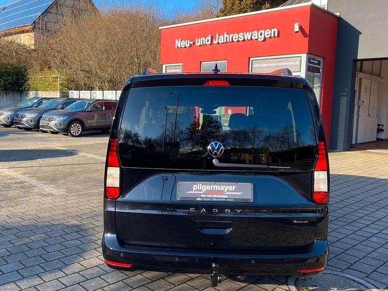 Neu VW Caddy 122 PS (89 kW) 2025 Schwarz Van / Kleinbus