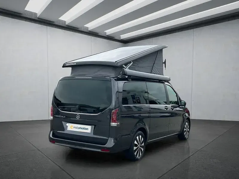 Gebraucht Mercedes V220 163 PS (119 kW) 2024 Grau Van / Kleinbus