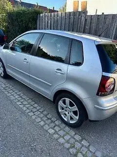 Gebraucht VW Polo 69 PS (50 kW) 2008 Grau Kleinwagen