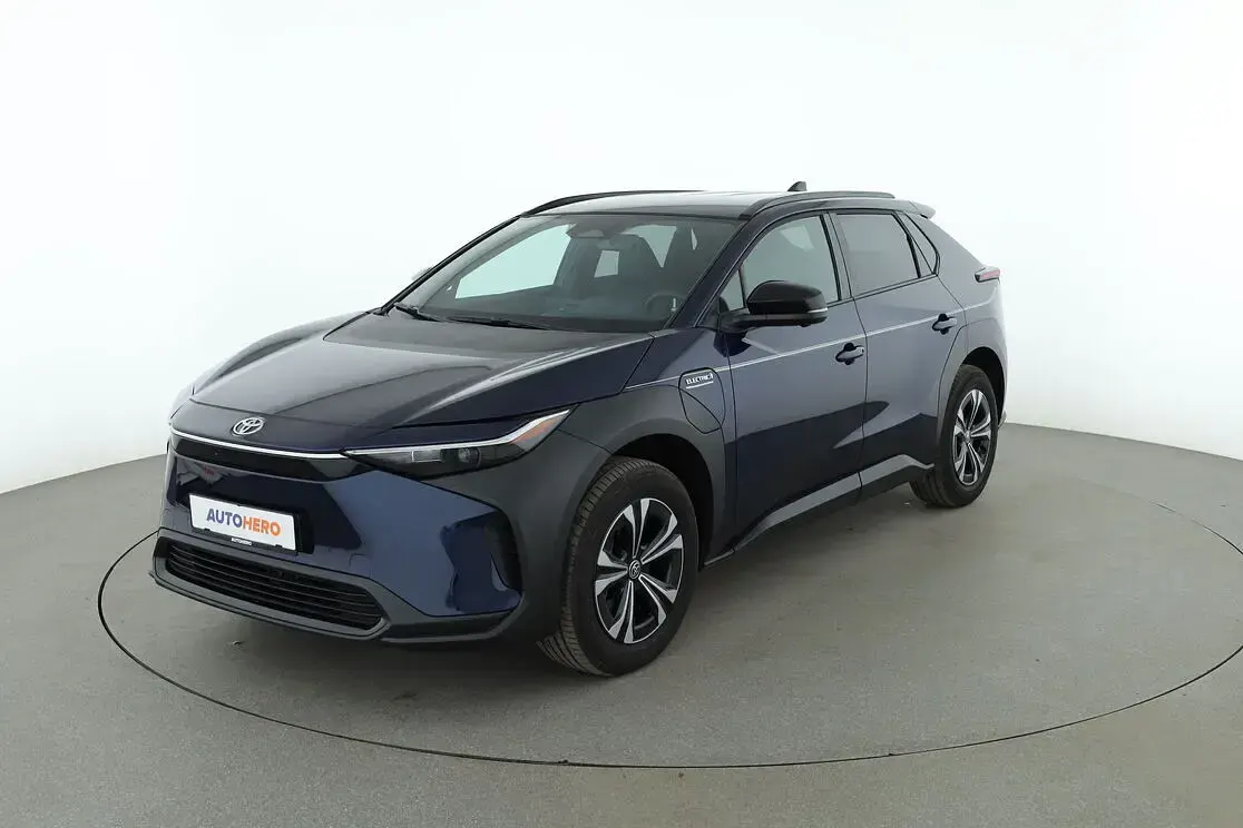 Gebraucht Toyota bZ4X 150 kW (204 PS) 2023 SUV