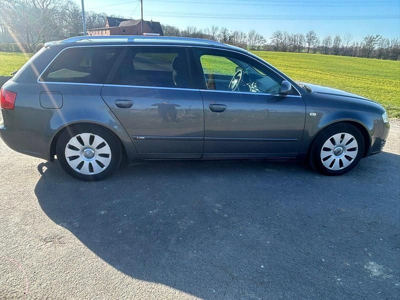 Gebraucht Audi A4 S-Line 143 PS (105 kW) 2007 Grau Kombi