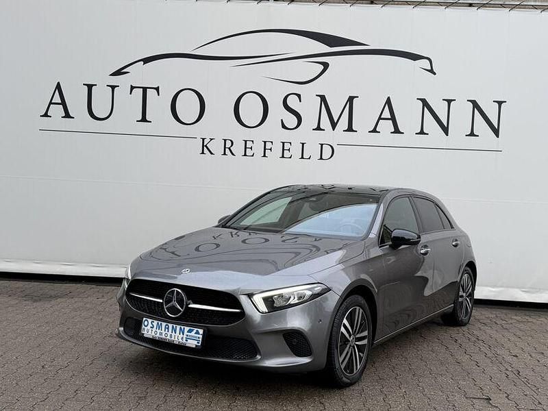 Gebraucht Mercedes A250 Progressive 160 PS (117 kW) 2022 Mountaingrau  met. Limousine