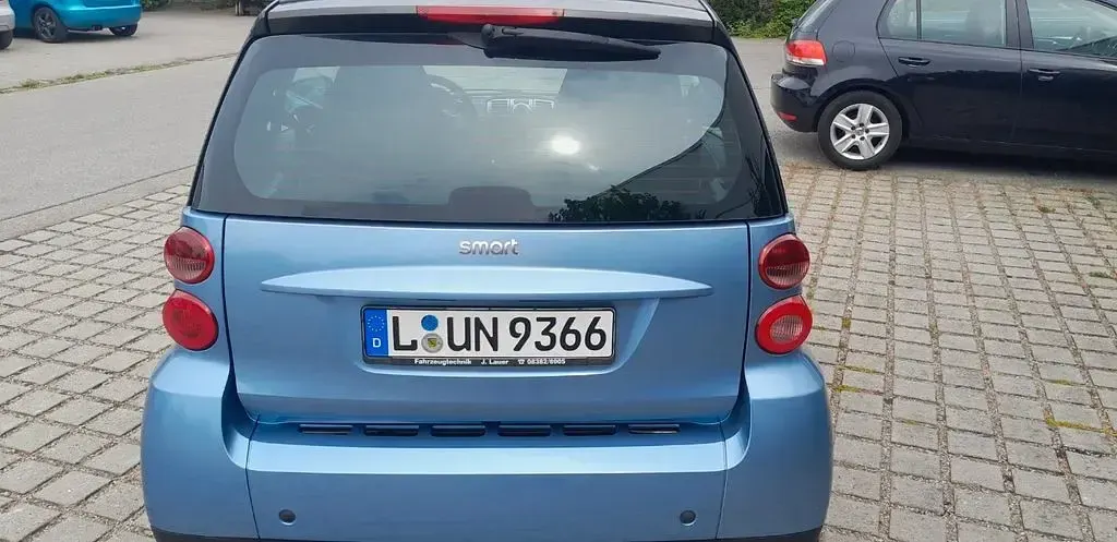 Gebraucht Smart ForTwo Coupé Pure 61 PS (44 kW) 2010 Blau Coupé