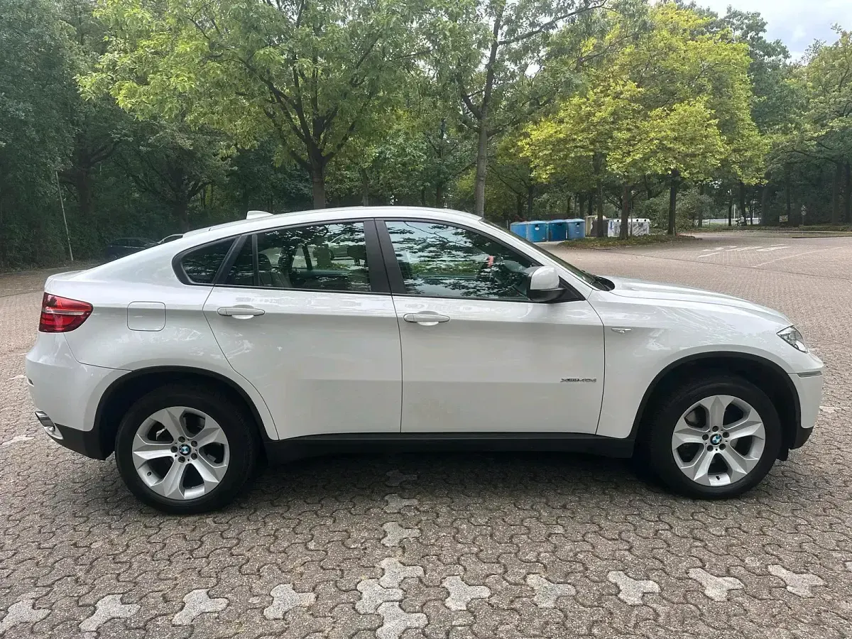 Second-hand BMW X6 305 CP (224 kW) 2013 Alb SUV