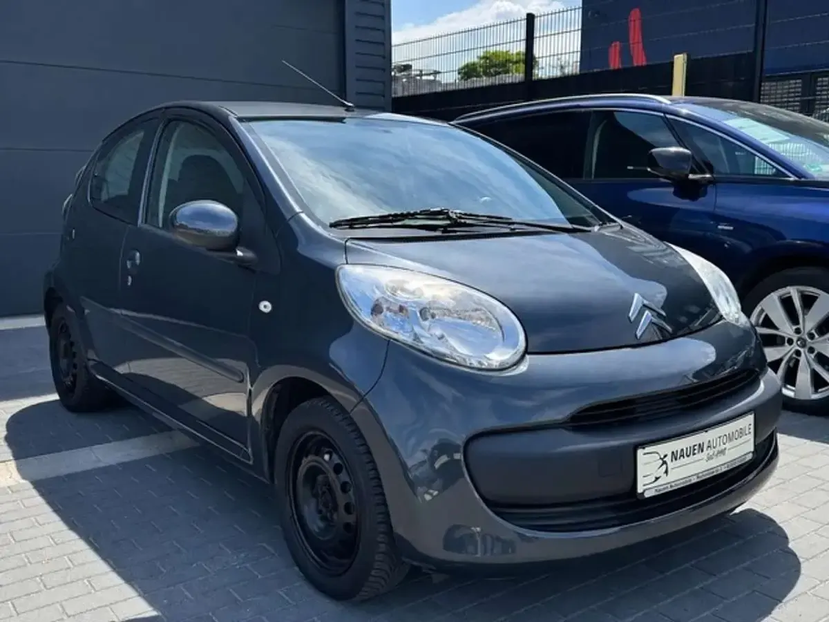 Gebraucht Citroën C1 Style 68 PS (50 kW) 2005 Silber/grau (metallic) Kleinwagen