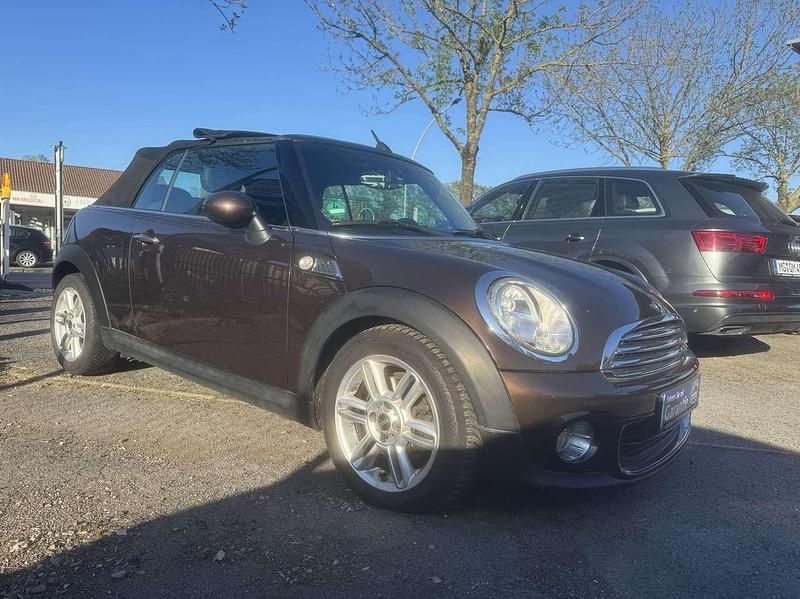 Second-hand Mini One Cabriolet 98 CP (72 kW) 2012 Maro Cabrio