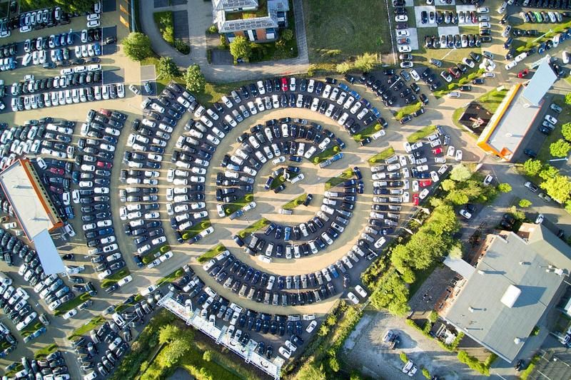 Gebraucht Audi Q3 Ambiente 150 PS (110 kW) 2021 Tangorot metallic SUV