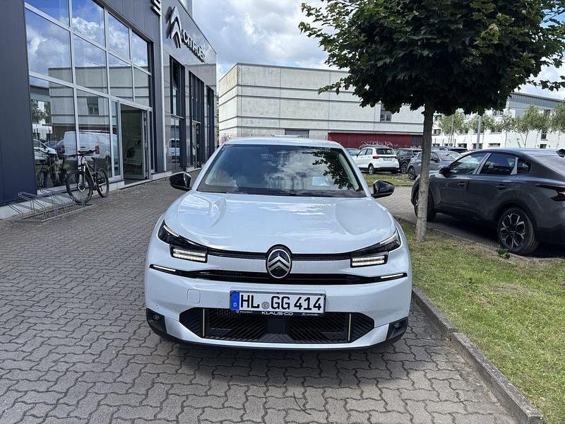 Gebraucht Citroën C4 136 PS (100 kW) 2025 Weiss / okenit weiss Limousine