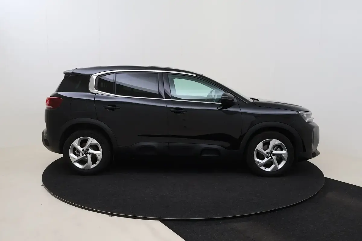 Gebraucht Citroën C5 Aircross 136 PS (100 kW) 2025 Schwarz (perla nera black) SUV