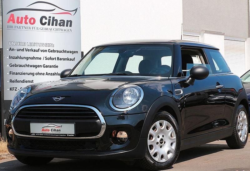 Gebraucht Mini ONE 75 PS (55 kW) 2019 Schwarz Kleinwagen