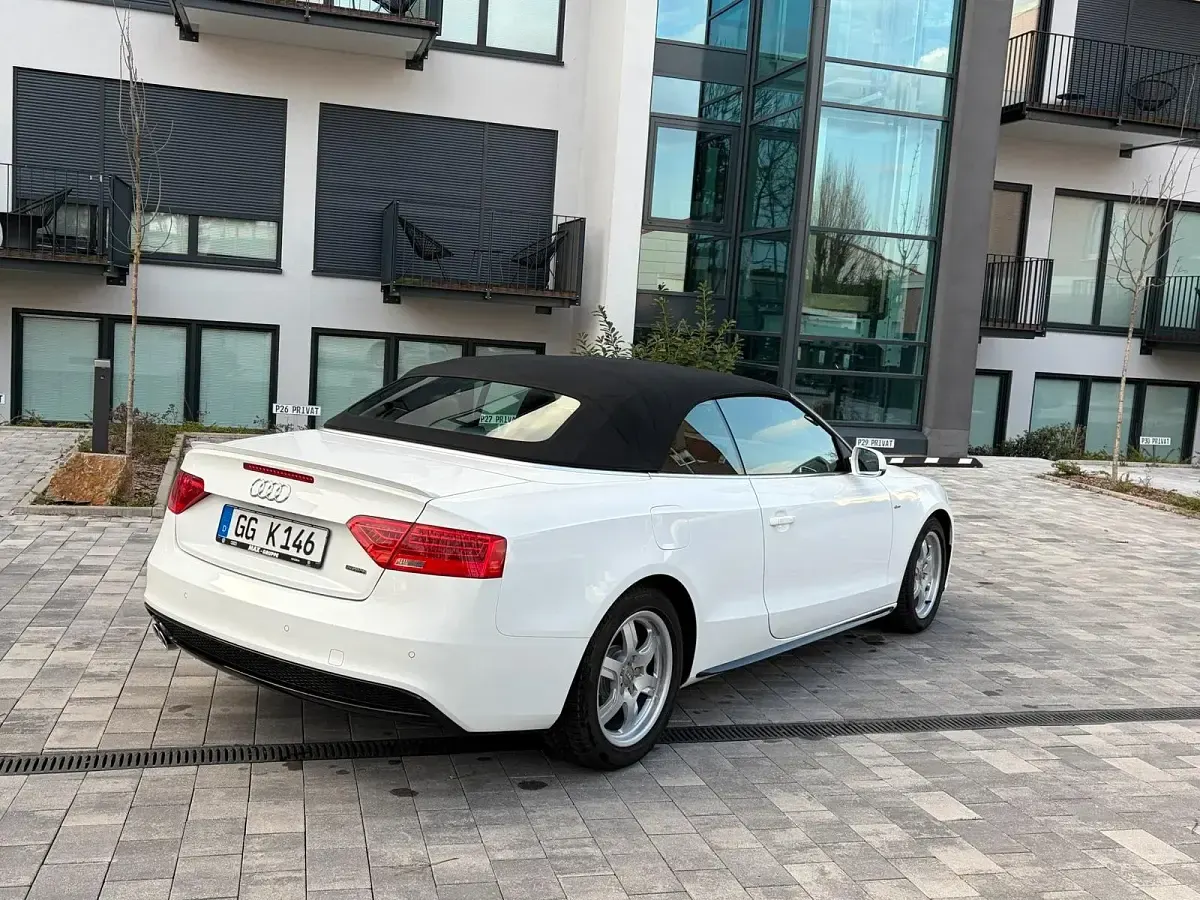 Gebraucht Audi A5 Cabriolet 190 PS (139 kW) 2016 Weiß Cabrio