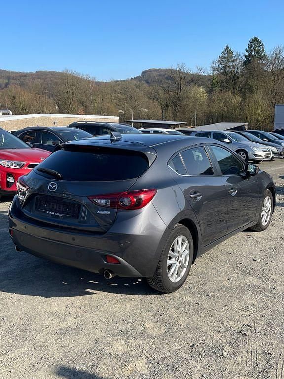 Gebraucht Mazda 3 Center-Line 120 PS (88 kW) 2015 Grau Limousine