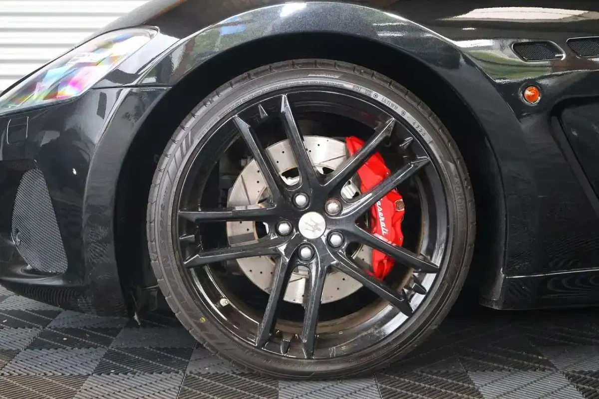 Gebraucht Maserati GranCabrio 460 PS (338 kW) 2018 Schwarz Cabrio